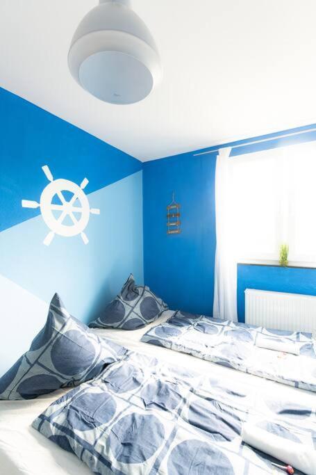 - Sea Apartment Duisburg Center & Parking Spaces & Kingsize Bett - Central Station Hbf - 외부 사진
